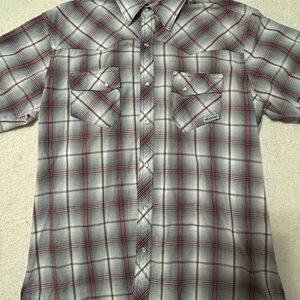 Wrangler Red and Gray Casual Button Down Shirt
